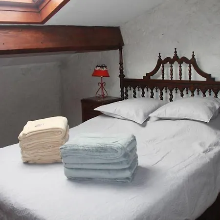 Holiday home Le Mas L'esquirou Banne